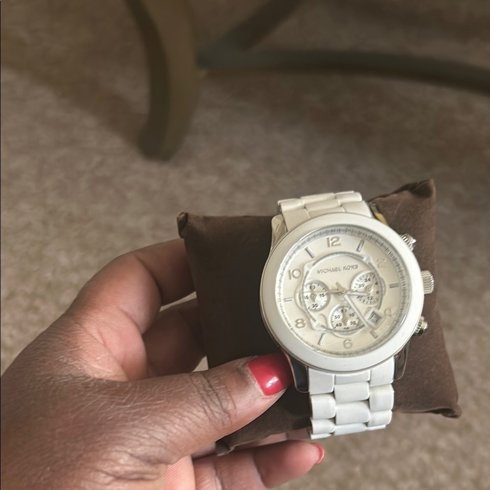 Michael Kors White women’s  Watch